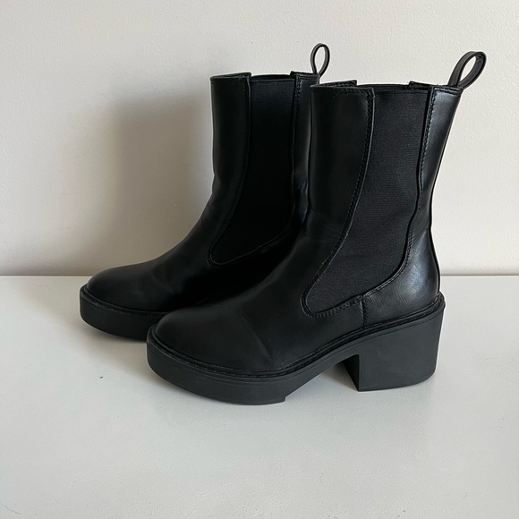 Nine West Booties - Picture 1 of 5